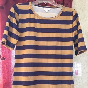 LuLaRoe GIGI size Medium